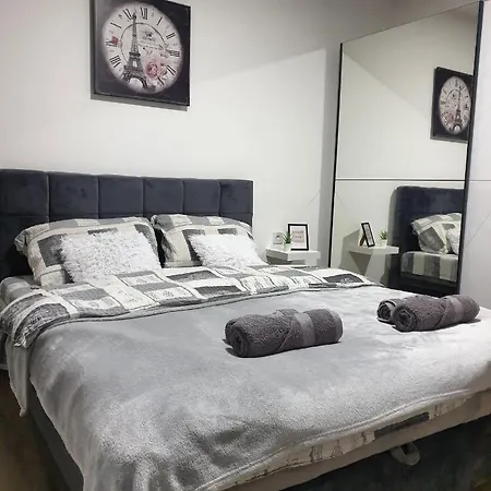 Apartman Grey & Sunny *